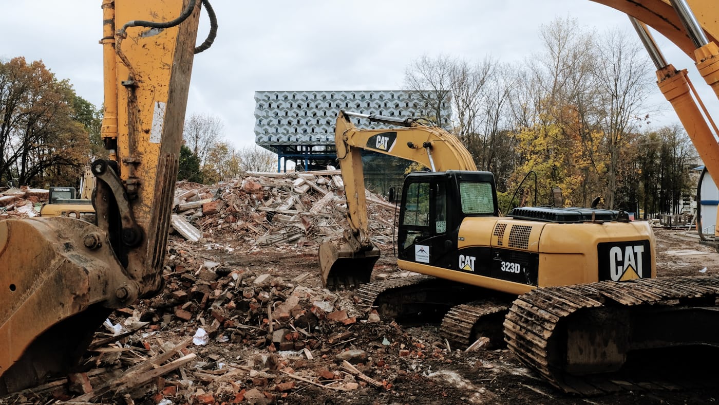 Gescheiden materiaalstromen op het gesloopte suikerfabriek-terrein in Groningen